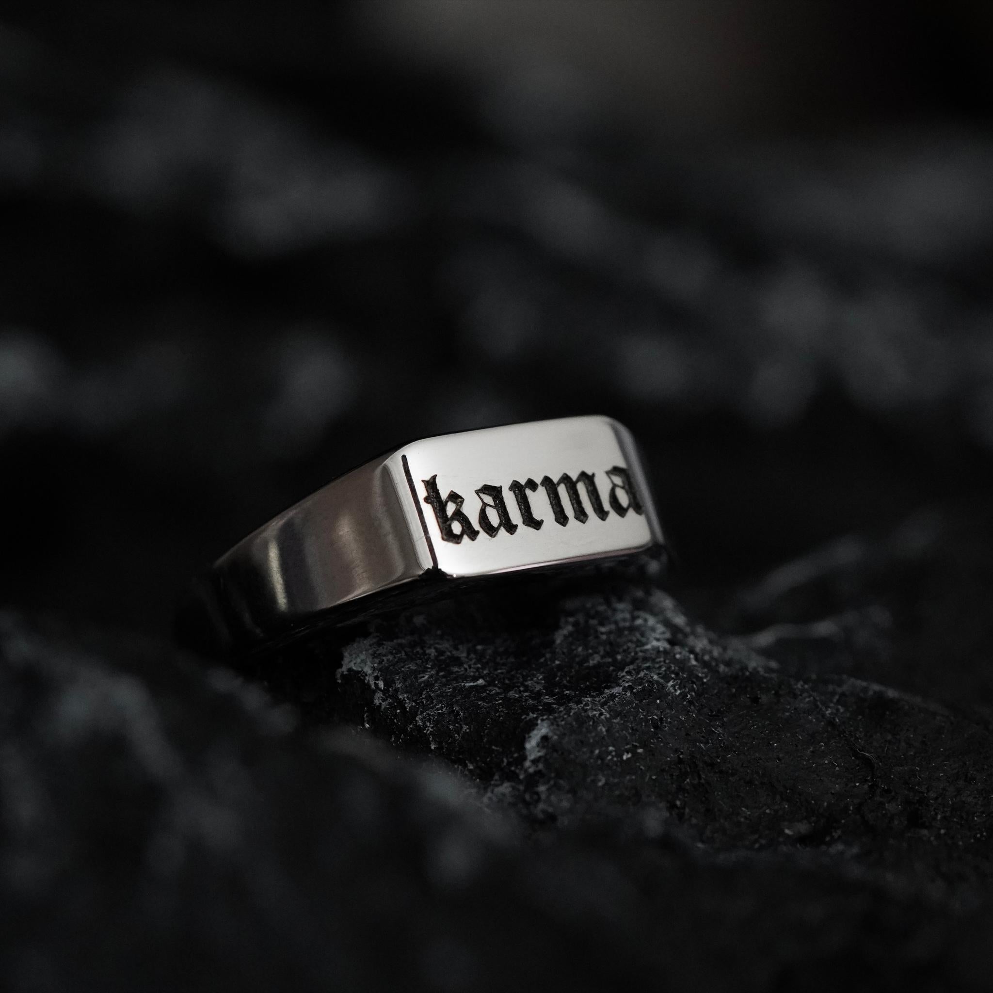 Bague Karma