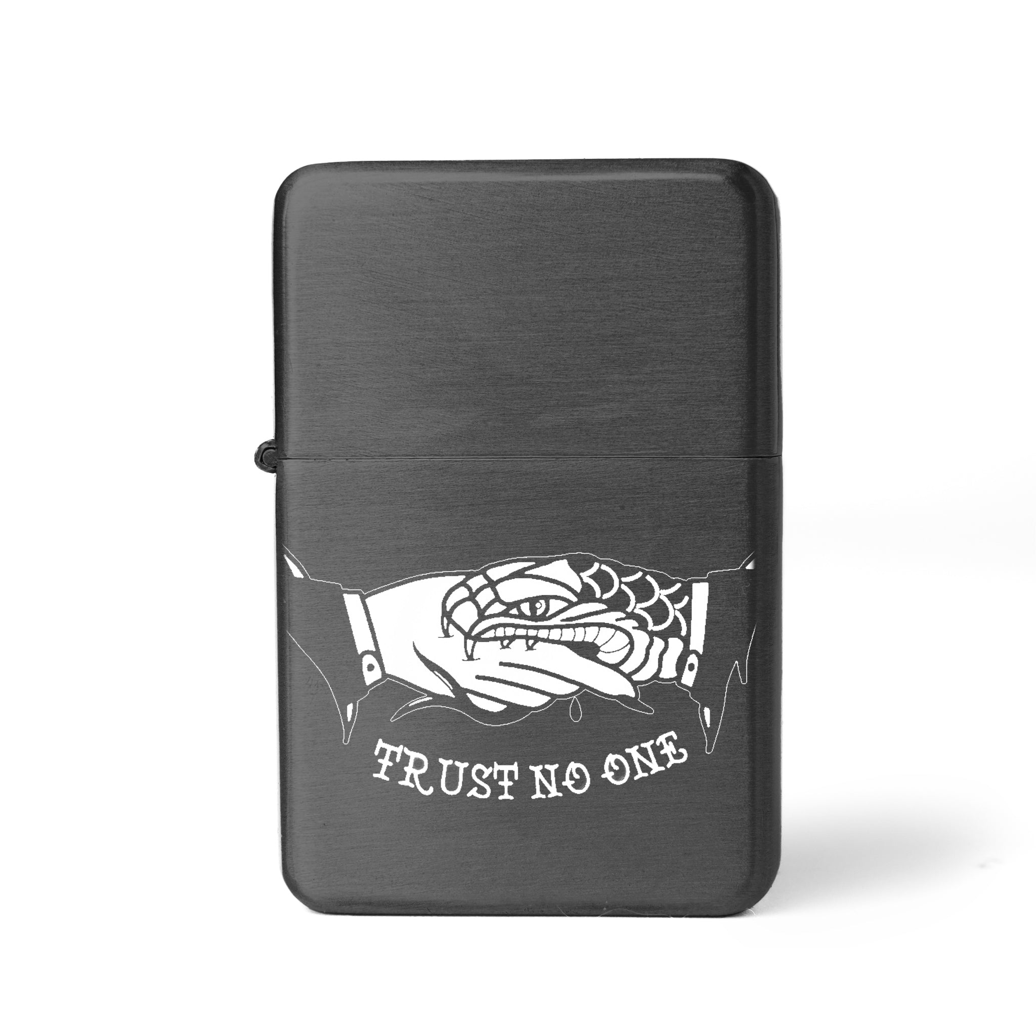 Briquet personnalisé Trust No One