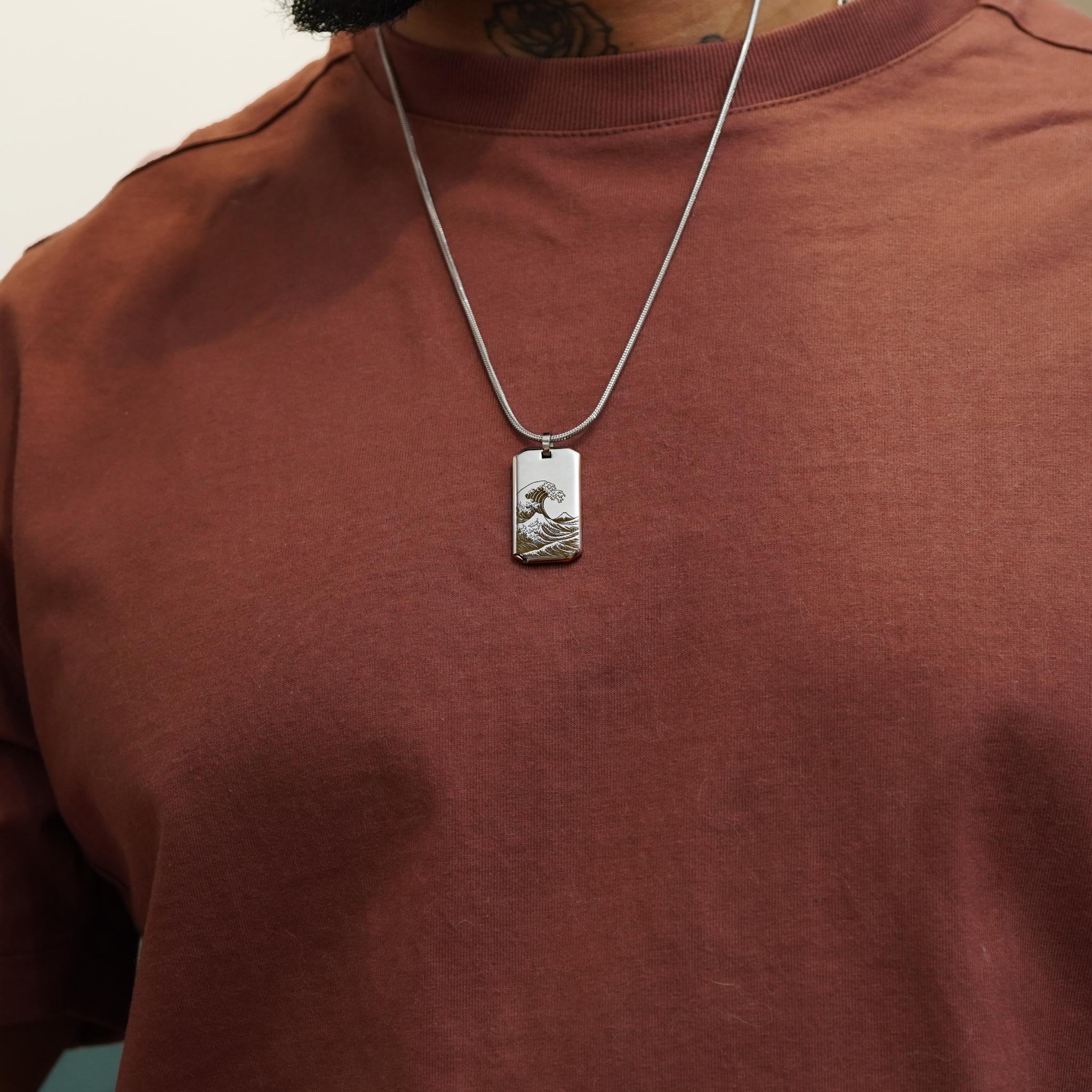 Collier avec pendentif Grande Vague