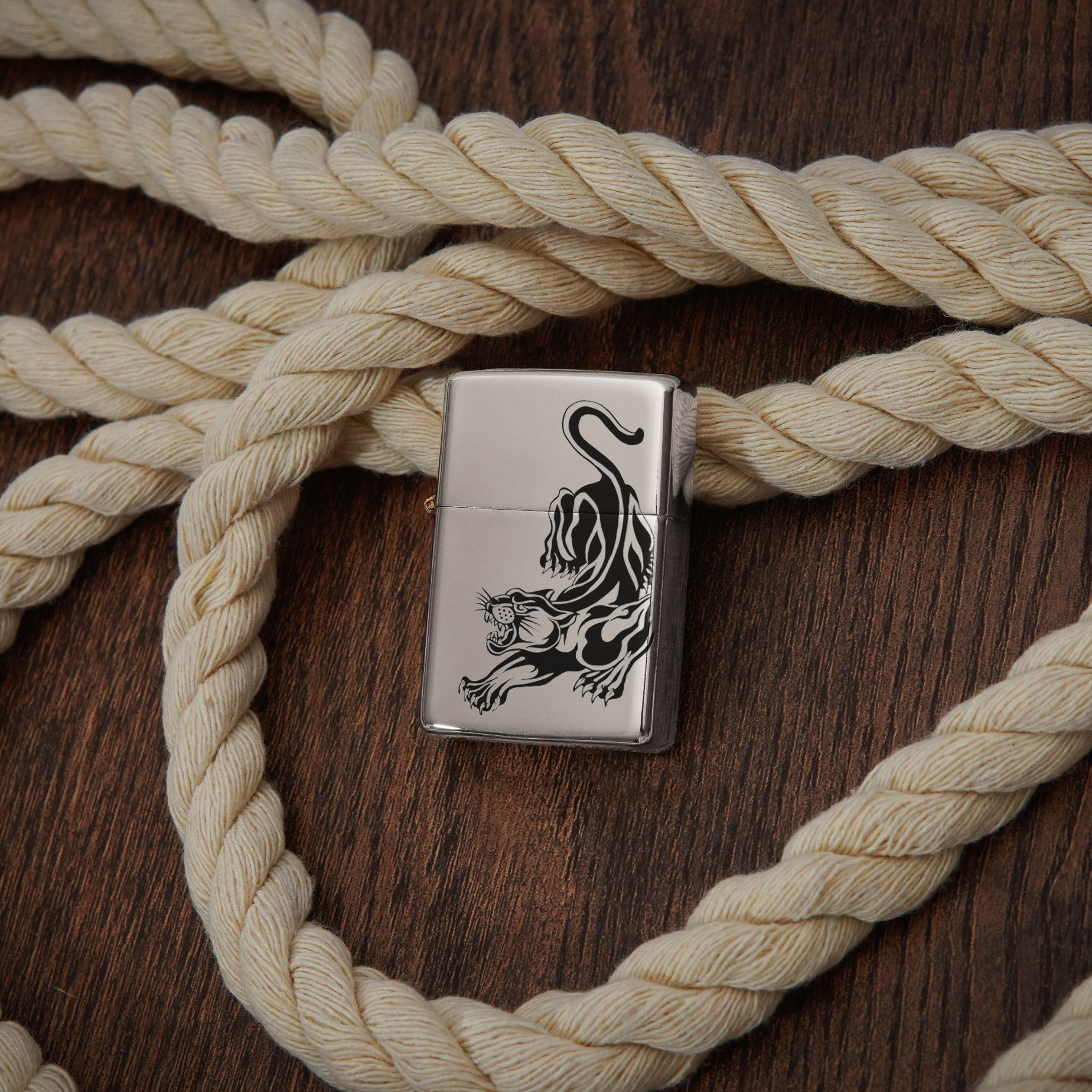 Briquet personnalisé Panthère noire